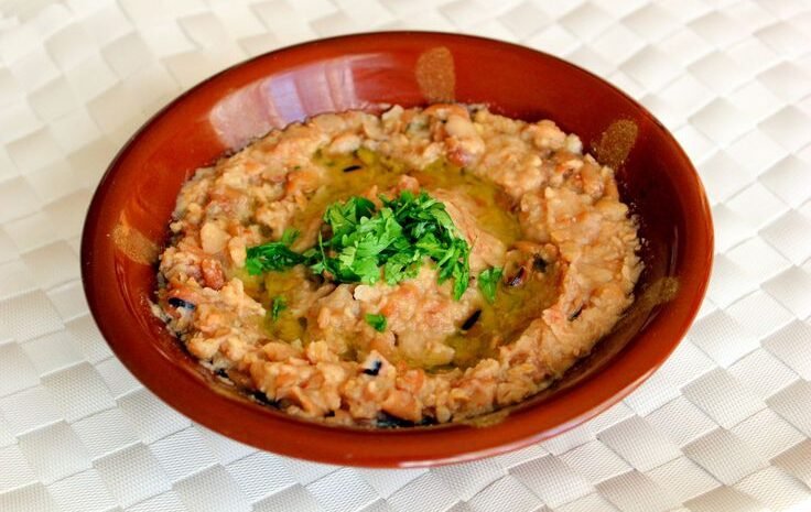 Egyptian seasoned fava beans
